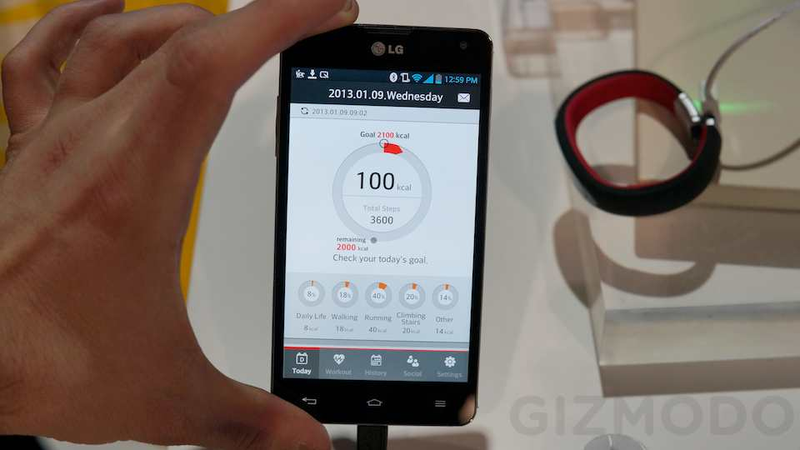 Illustration for article titled LG Smart Activity Tracker: This FuelBand Clone Is a Mashup of Every Wearable Gadget